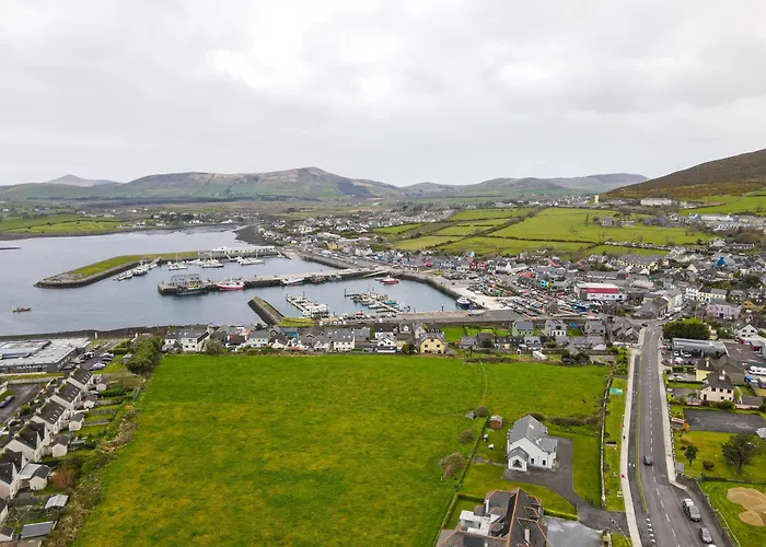 Apartments In Dingle Town Center