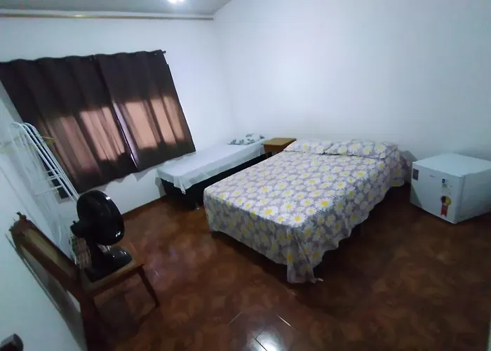 Suites para casais na praça Oswaldo Cruz