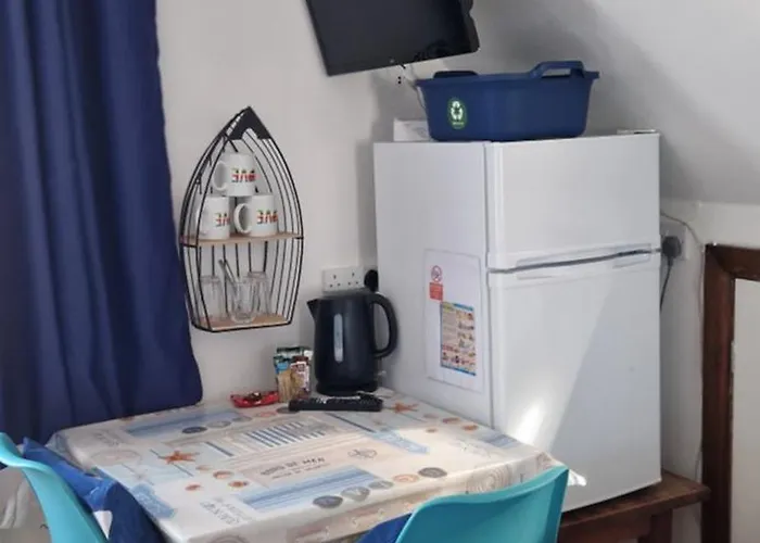Chezzas Homestay Kingdouble Beds Free Parking
