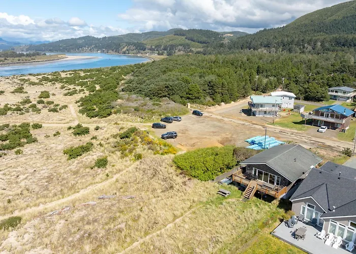 Jettyview Lodge - Meredith Lodging
