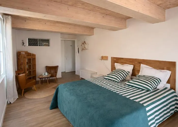 Les Chambres Tropeziennes