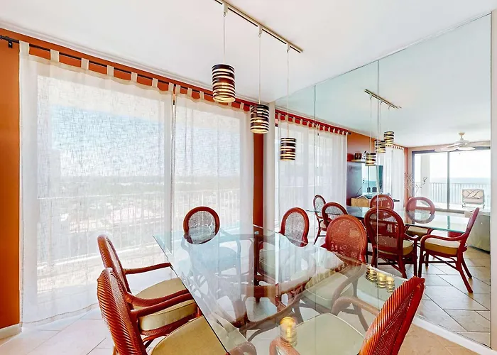 Pelican Pointe 1506