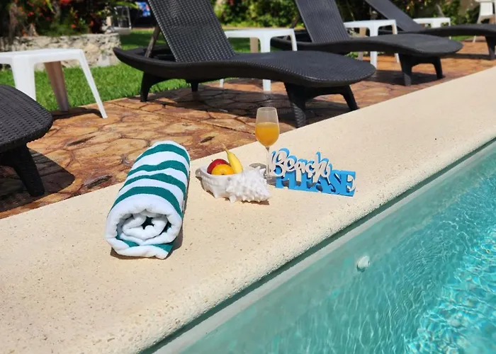 Coral Island Suites Cozumel