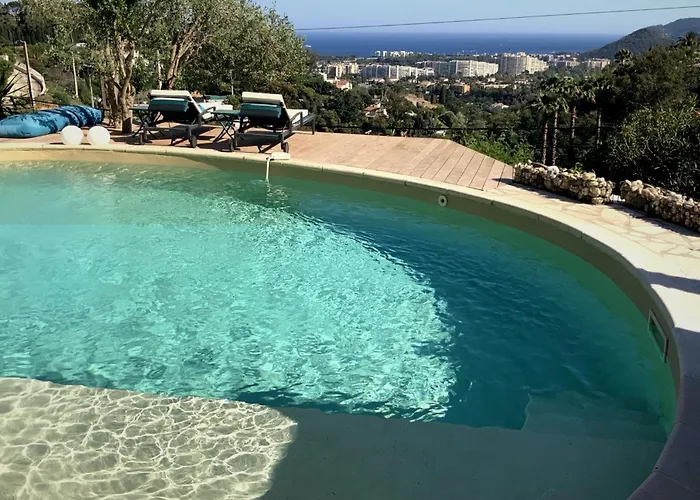 Fantastic Villa In The Bay Of Cannes, 5 Minutes From The Beach - With Private Pool