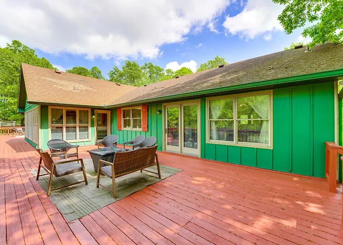 Large Lakefront Home | Pool, Hot Tub & Boat Dock