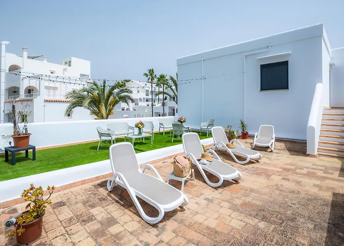 White Suites 2