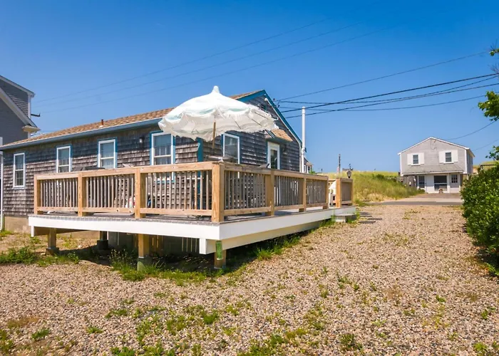 Cape Escape - Dog Friendly Steps To The Sea