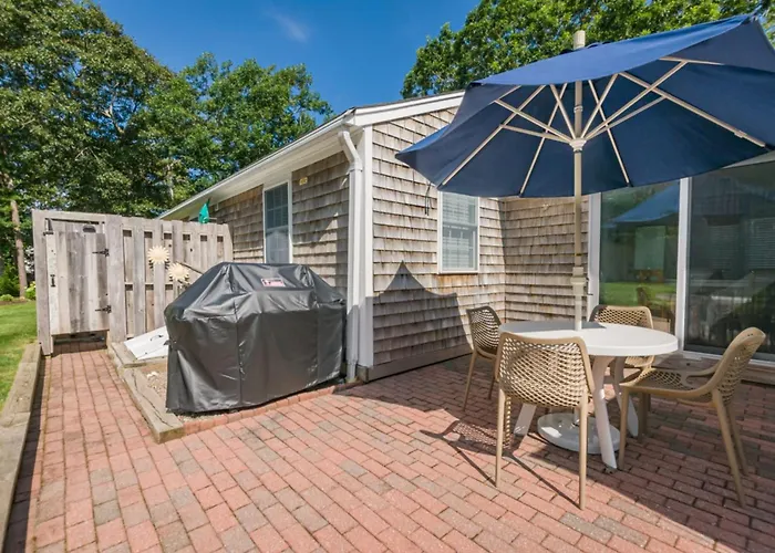 Newly Remodeled Home In Scorton Shores With Central Ac