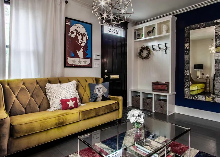 The Liberty House Of Old Town Designer Home