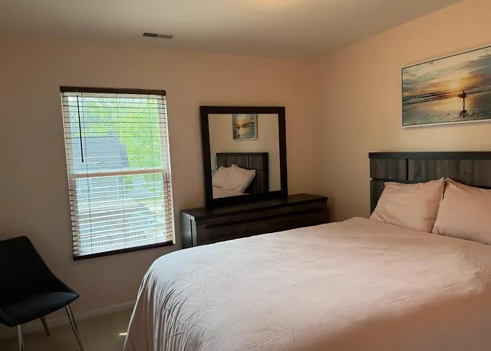 Beautiful Bed And Bath In South Charlotte