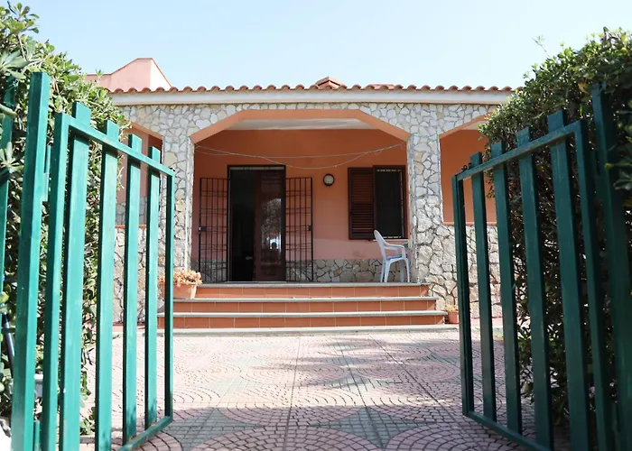 Villa Con Giardino Di 2000Mq Al Plemmirio - 400M Dal Mare