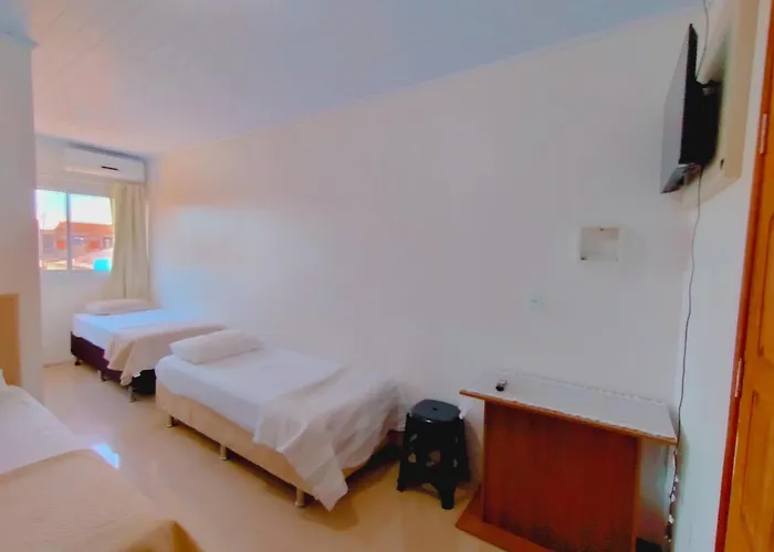 Camelo locação de Suítes Individuais Pousada com Cozinha e Sala Compartilhada