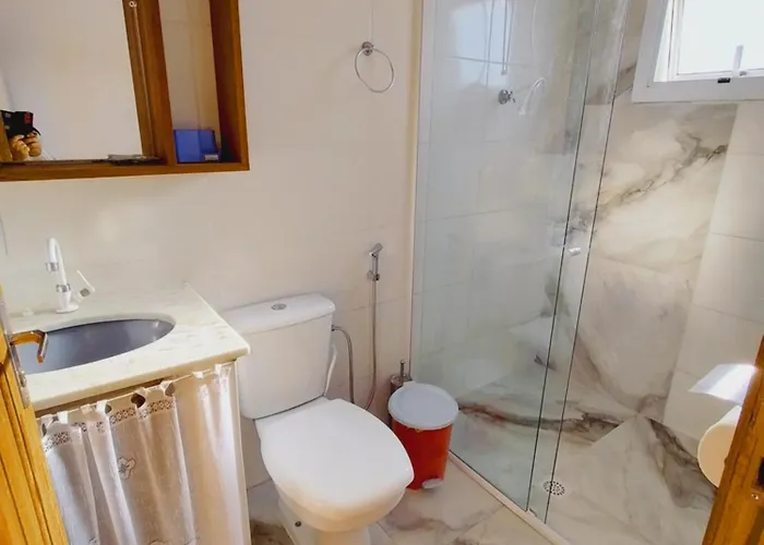 Camelo locação de Suítes Individuais Pousada com Cozinha e Sala Compartilhada