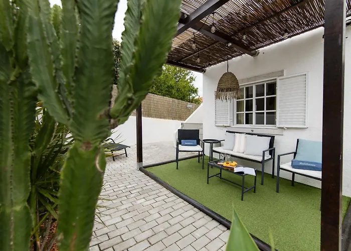 Peaceful Retreat Near Sesimbra And Meco Beach - Mada House'S II