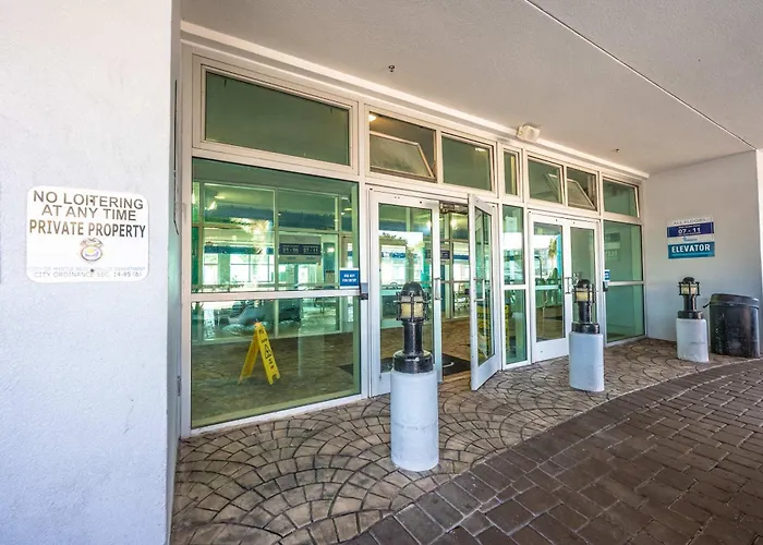 Oceanfront Convenience On Lower Floor, Heated Pool