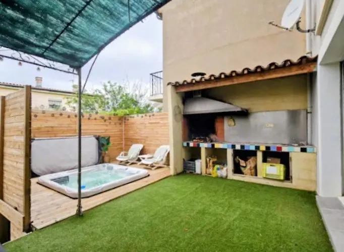 Villa Mars Yourhosthelper