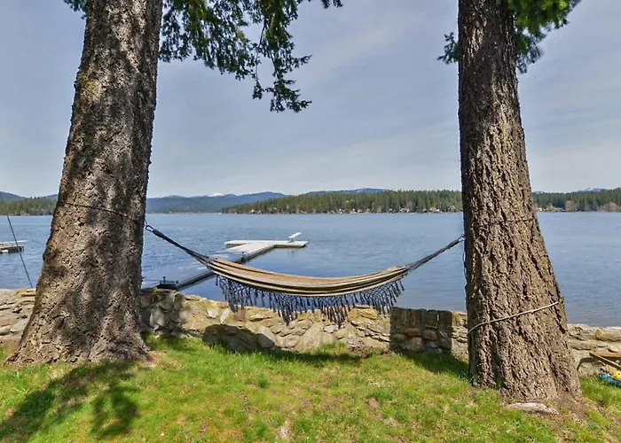 Huvila Haven Lake Front Home With Dock And Hot Tub