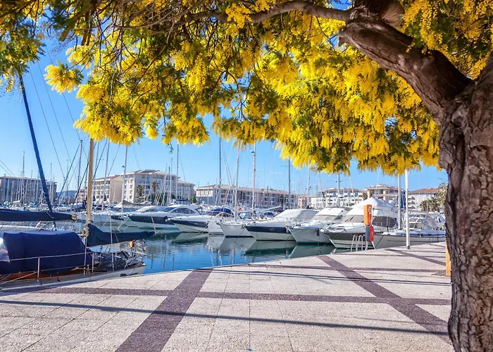 Select' - Superbe Appartement Avec Piscine, Parking Et Vue - Capnat-B06