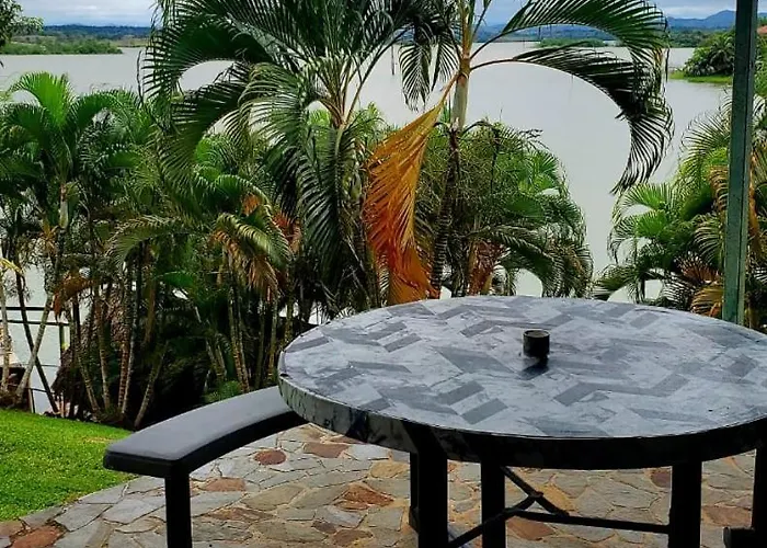Cabana'S On Gatun Lake In Arenosa - Panalake