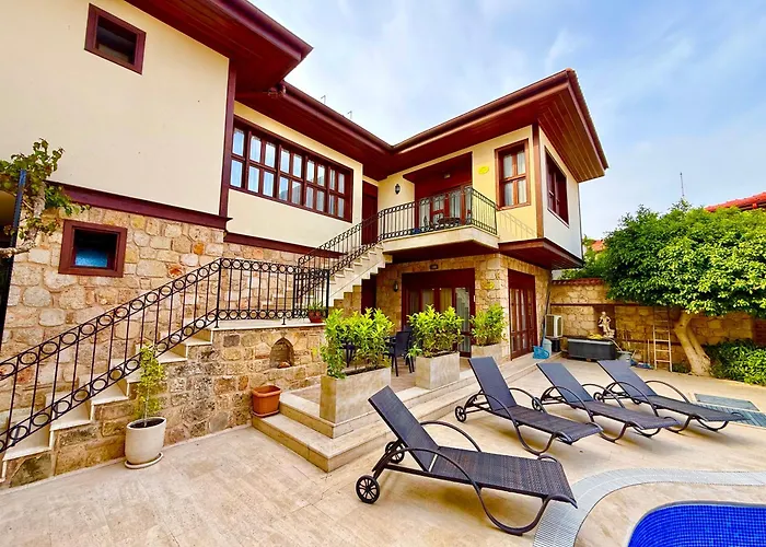 Attalos Villa