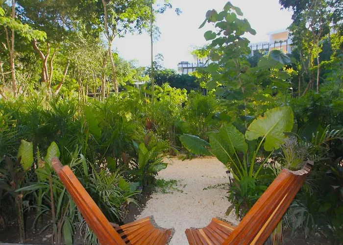 Luxury Jungle Loft, 7 Pools, Rooftop Panoramic View, Beach Shuttle, Fast Wifi
