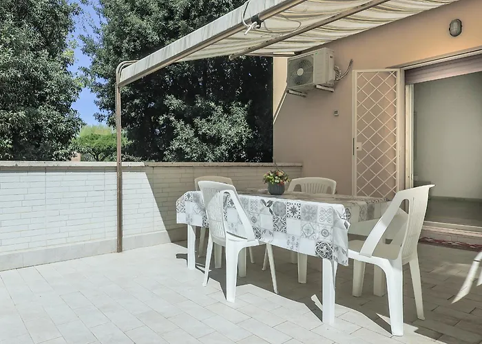 Station House Ostia