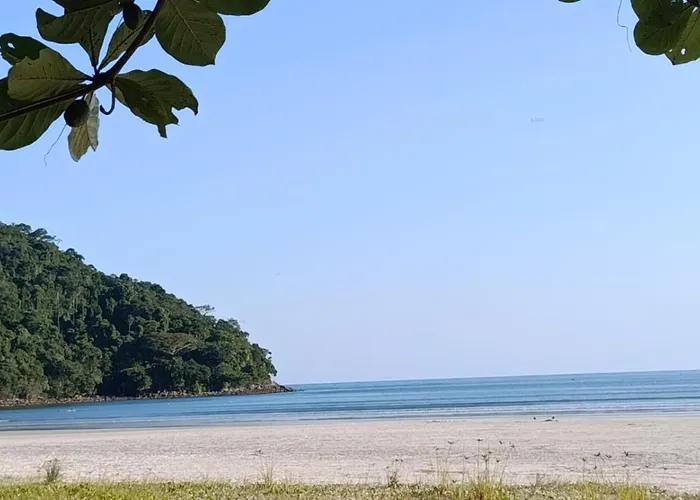 Casa Pé na Areia Cantão do Bora Bora - Manaaki Surf Hostel