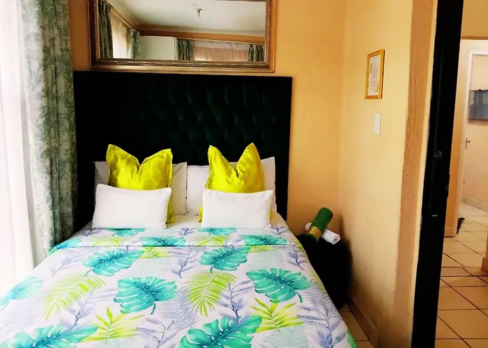 Budget Stays At Olivia Pines Guesthouse