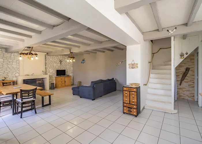 Maison A Cozes