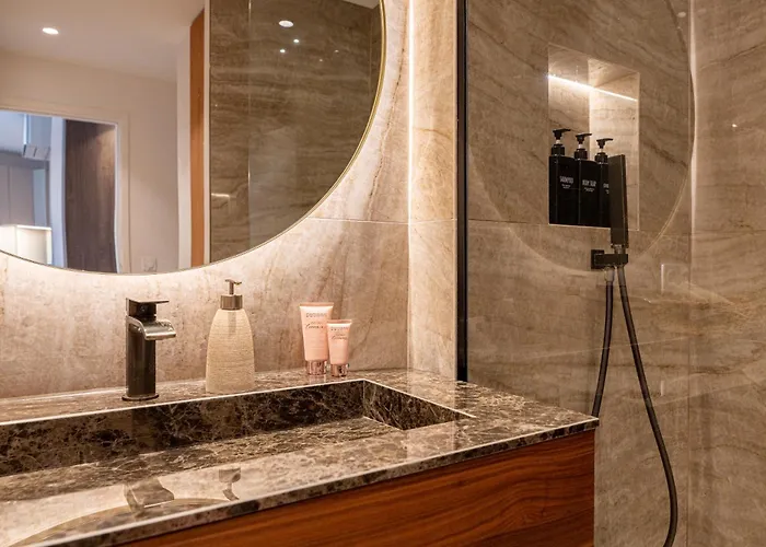 Appartement Luxe Vue Mer Et Collines Avec Piscine