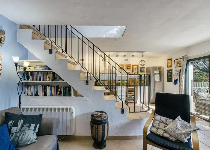 La Casa De Los Artistas