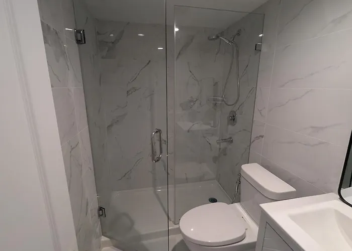 Entire Garden Suite In North Vancouver