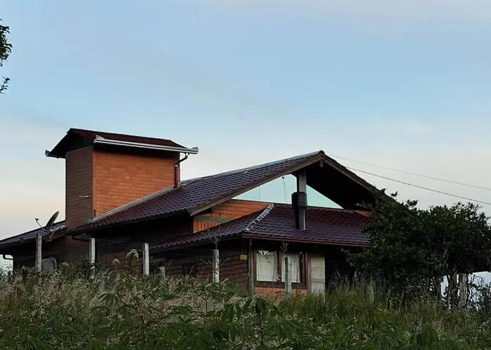 Oliveira montain House