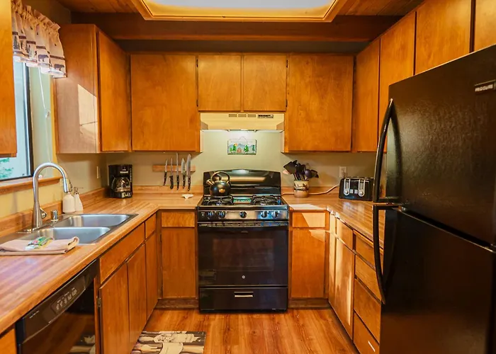 Evergreen Chalet Game Room Kayaks & Sup Big Trees Pool Access