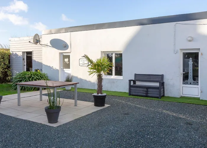 Maison De Pecheur 300M De La Mer