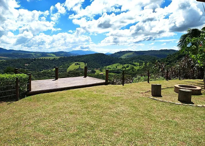 Casa de campo Bela Vista com Piscina na montanha