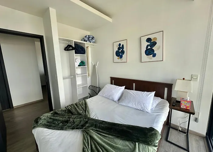 Exclusive Luxury Condo 2Bd