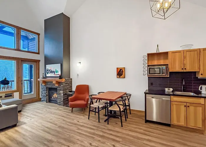 Cornerstone Lodge By Stayin