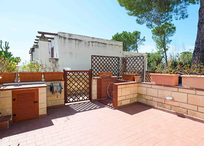 Villa Con Piscina In Parco Privato