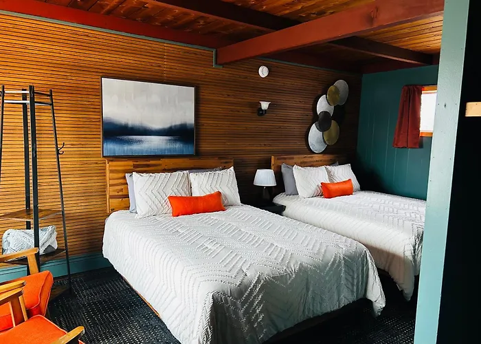 Adoba Inn Charlevoix