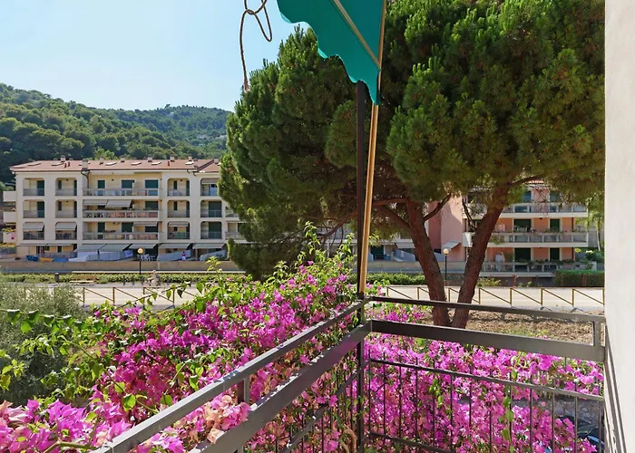 Bouganville Vista Mare