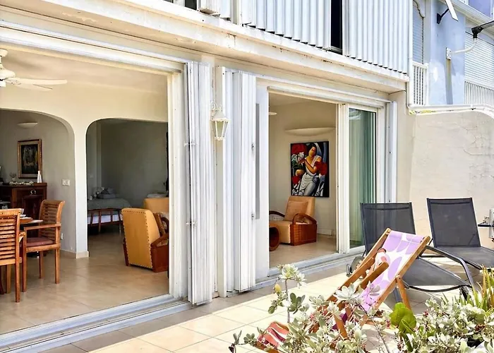 Unmatched Oceanfront Living In Grand Case, Unique Appt In Grand Case Beach, Perfect For Families