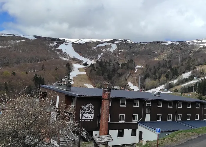 Appartement Au Coeur De Super Besse Avec Balcon Et Parking
