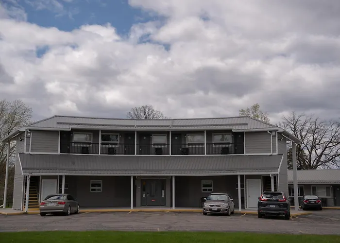 Aquarius Motel