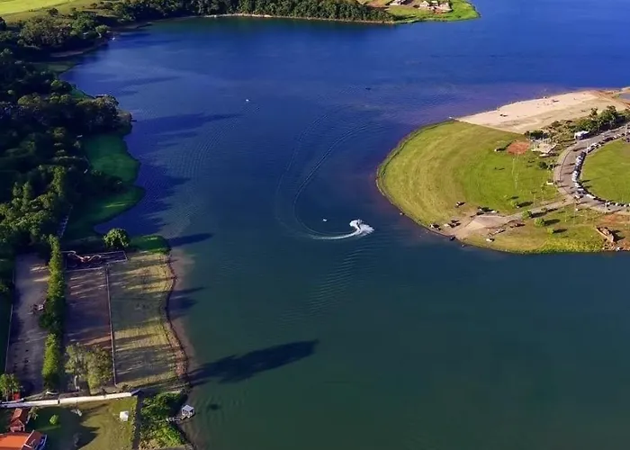 Excelente rancho para descansar e pescar em carlopolis