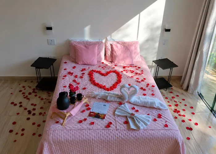Cabana Allegra Privativa com Hidromassagem Cozinha Churrasqueira e Decoração - Sitio Pauletto