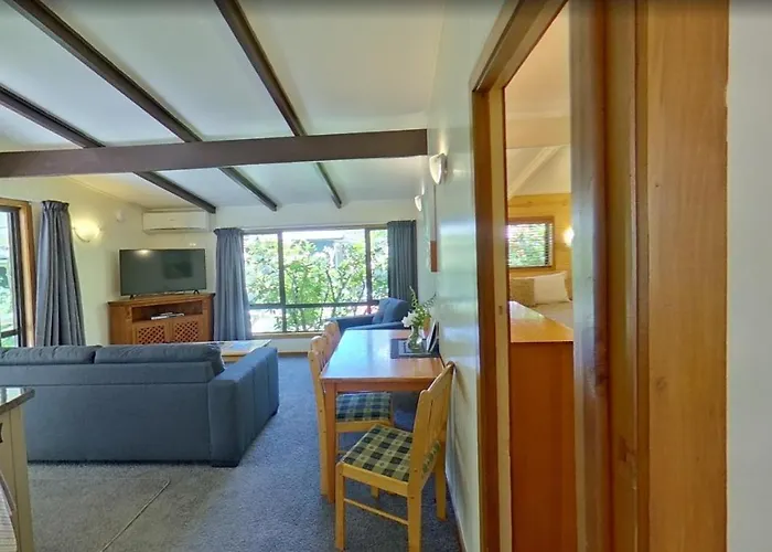 Creel Lodge
