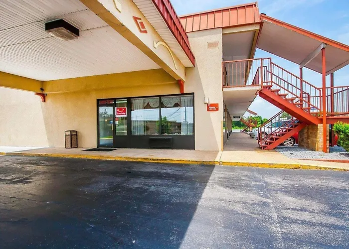Econo Lodge Dyersburg I-155