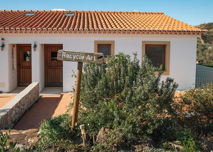 Vida Pura Apartments