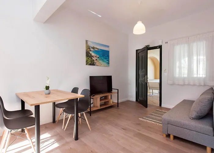 Ariti Apartments